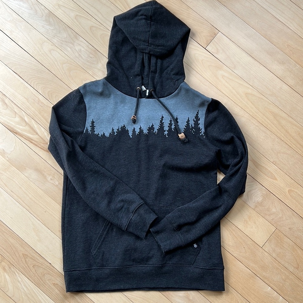 Arapaho Basin sweat shirt - practically brand new